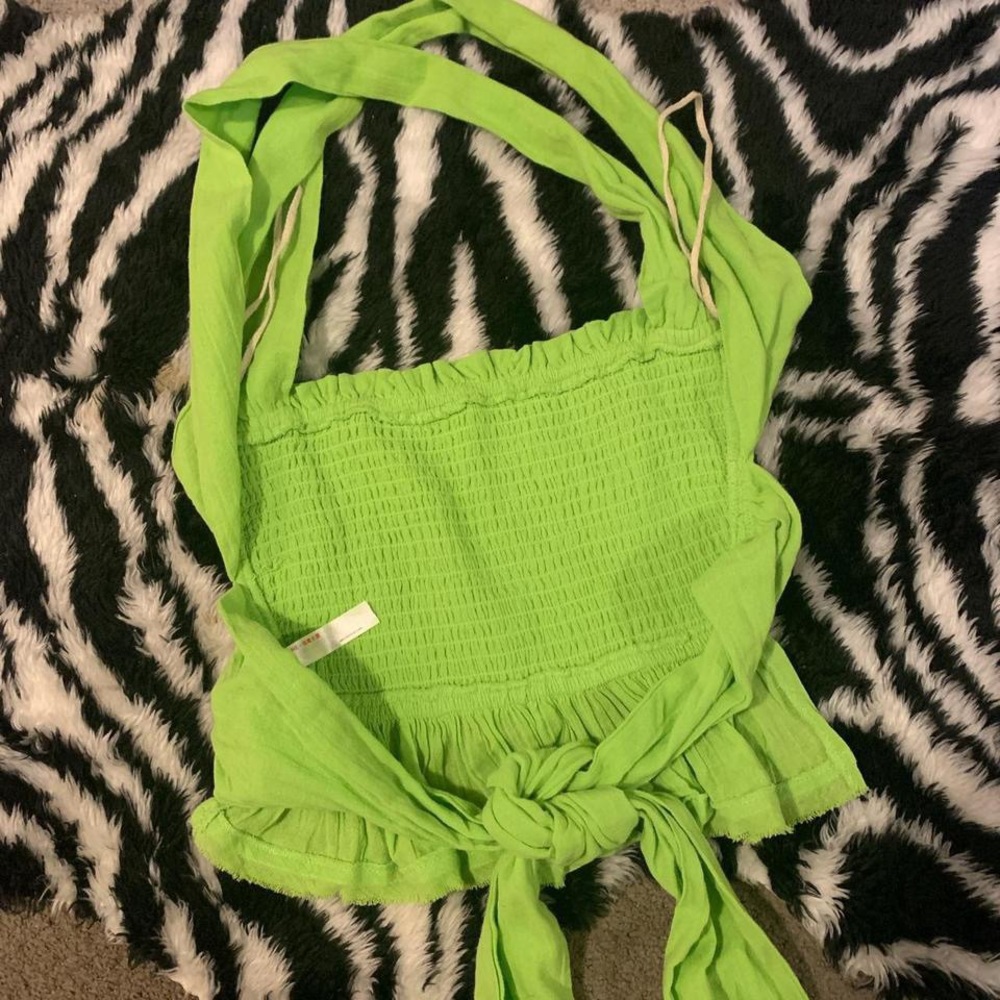 Free People lime green smocked ruffle tie top 💚 - Picture 3 of 4